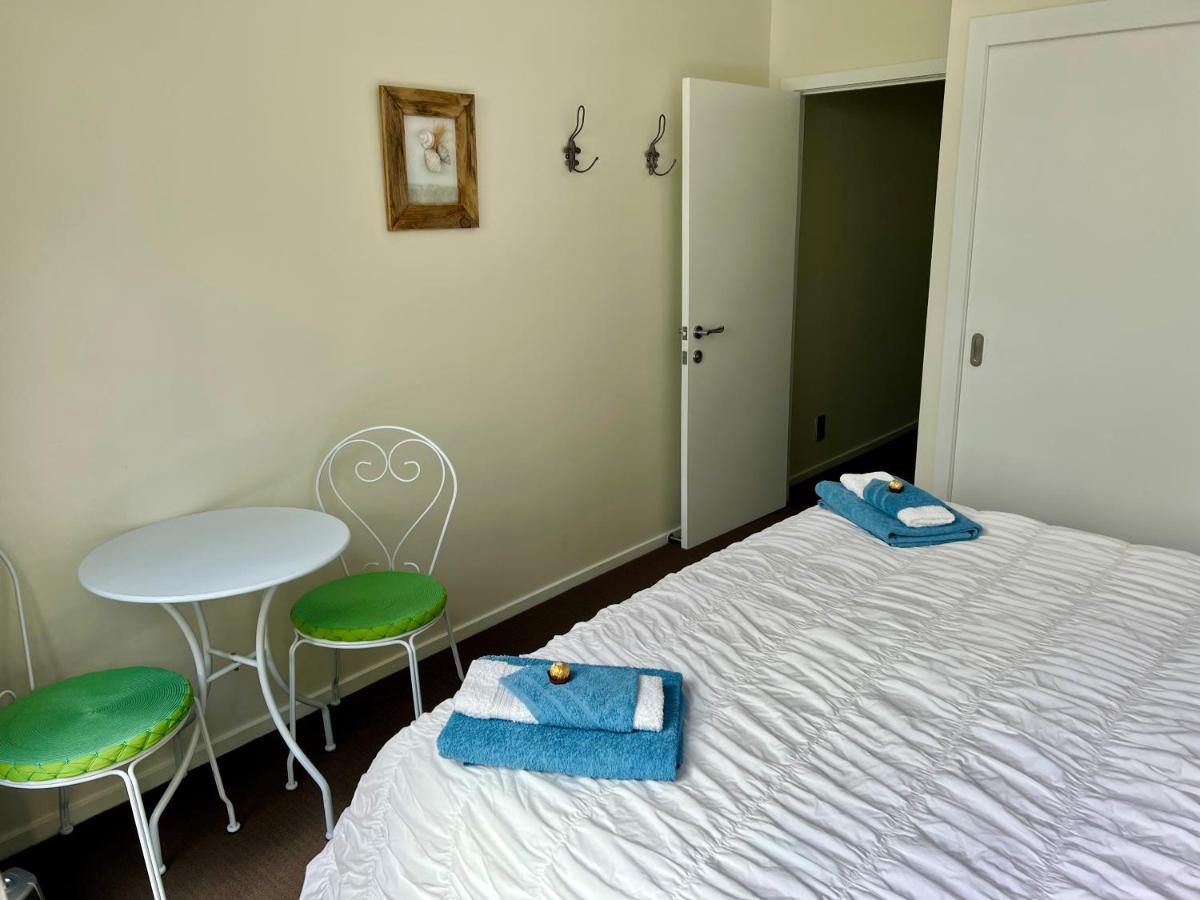 Bed and breakfast Jennie'S In Whitianga Extérieur photo