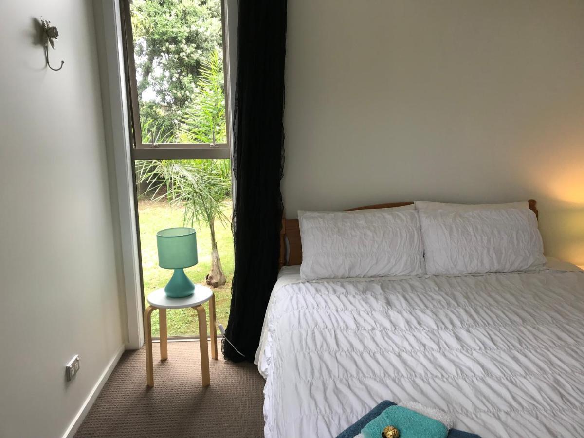 Bed and breakfast Jennie'S In Whitianga Extérieur photo